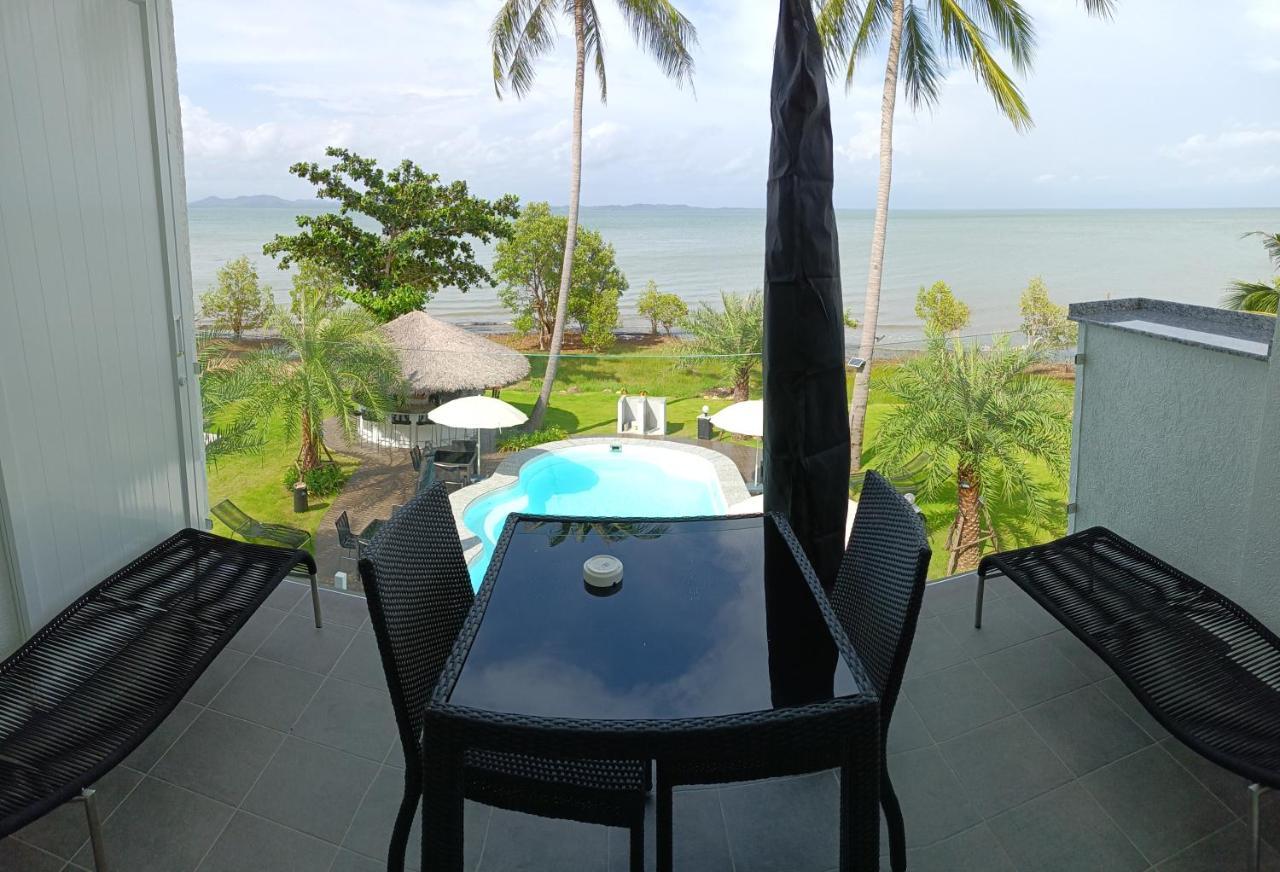 Beachfront Pool Villa And Apartment Koh Chang Exteriör bild